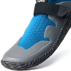 NRS Women's Kicker Wetshoe -KAYAKK Water Shop NRS 30023.04 Blue6