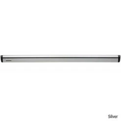 Yakima JetStream Aero Crossbars -KAYAKK Water Shop shot 1 jetstream slv 2Txt